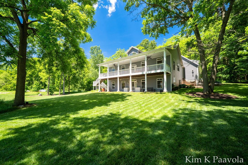 12909 Victory Woods Drive Ne, Vergennes Twp, MI 49331