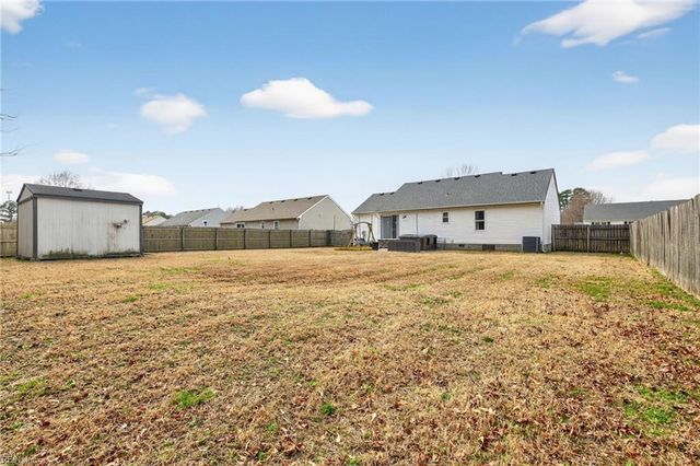 321 Belle Ridge CT, Chesapeake, VA 23322