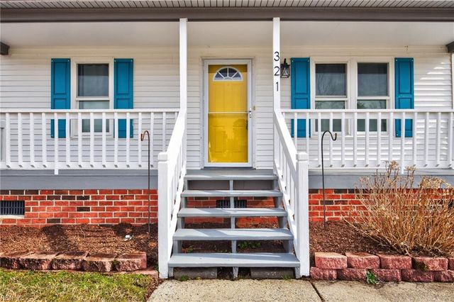 321 Belle Ridge CT, Chesapeake, VA 23322