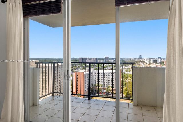 2780 NE 183rd Street 1911, Aventura, FL 33160