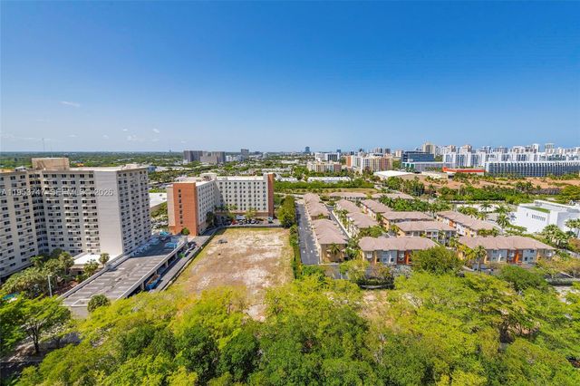 2780 NE 183rd Street 1911, Aventura, FL 33160