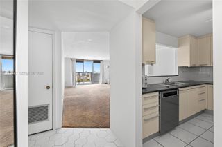2780 NE 183rd Street 1911, Aventura, FL 33160