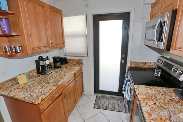 801 N Ocean Boulevard 803, Pompano Beach, FL 33062