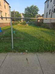 5540 S Princeton Avenue, Chicago, IL 60621