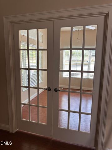 801 Blue Bird Lane 33-2, Wake Forest, NC 27587