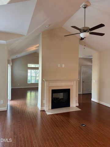 801 Blue Bird Lane 33-2, Wake Forest, NC 27587