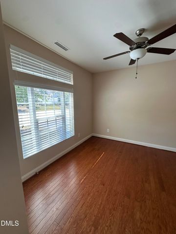 801 Blue Bird Lane 33-2, Wake Forest, NC 27587