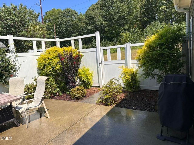 801 Blue Bird Lane 33-2, Wake Forest, NC 27587