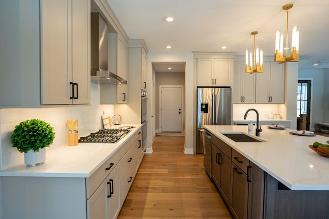 9493 Corydalis Avenue, St. John, IN 46373