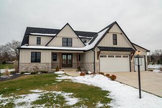 9493 Corydalis Avenue, St. John, IN 46373