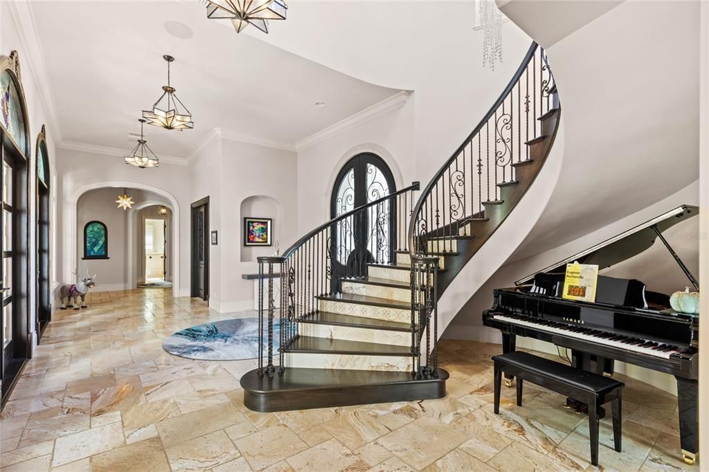 Image 16 of property listing at 10151 ENCHANTED OAK DRIVE, Golden Oak, FL 32836
