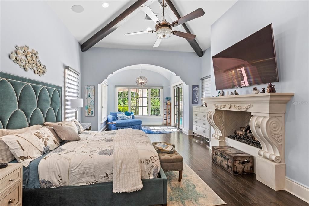 Image 32 of property listing at 10151 ENCHANTED OAK DRIVE, Golden Oak, FL 32836