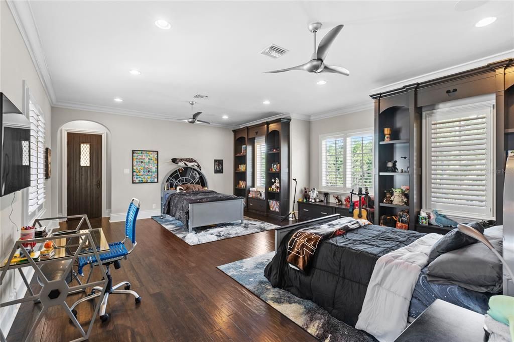 Image 54 of property listing at 10151 ENCHANTED OAK DRIVE, Golden Oak, FL 32836
