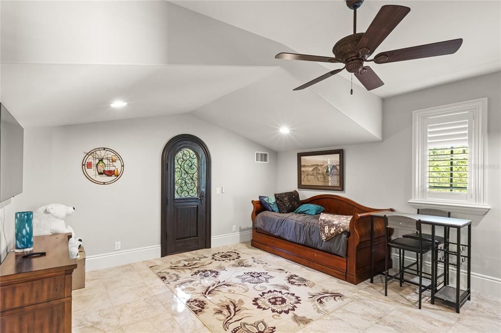 Image 60 of property listing at 10151 ENCHANTED OAK DRIVE, Golden Oak, FL 32836
