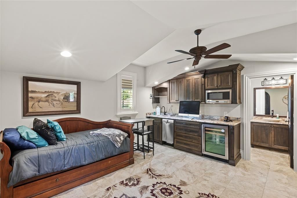 Image 61 of property listing at 10151 ENCHANTED OAK DRIVE, Golden Oak, FL 32836