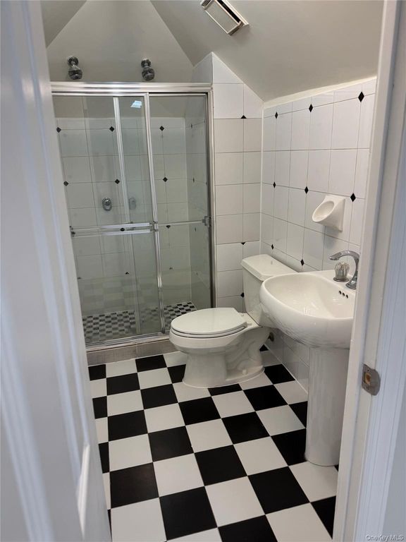 1664 E 45th Street, Brooklyn, NY 11234