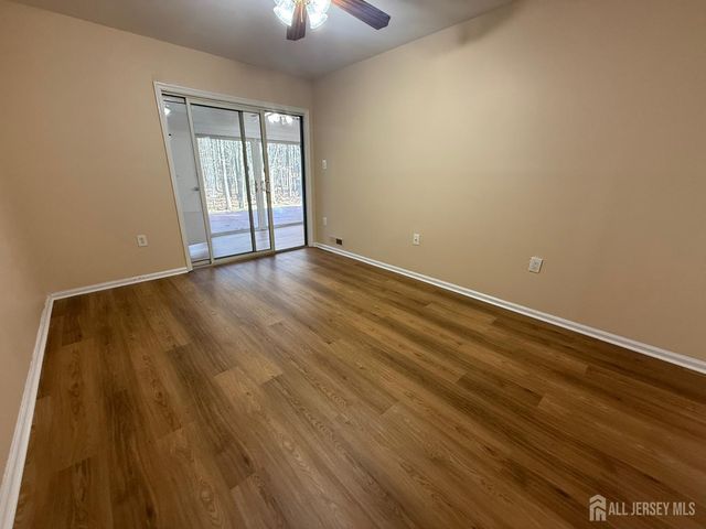 351 Constitution Circle, North Brunswick, NJ 08902