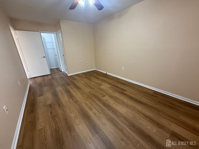 351 Constitution Circle, North Brunswick, NJ 08902