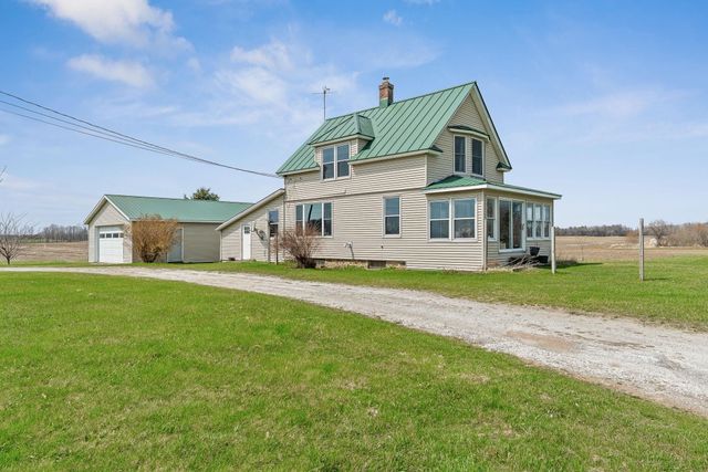 247 US Route 2, Grand Isle, VT 05458