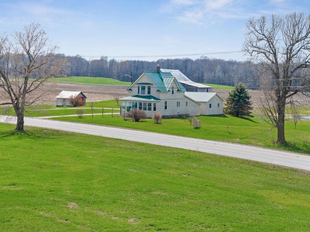 247 US Route 2, Grand Isle, VT 05458