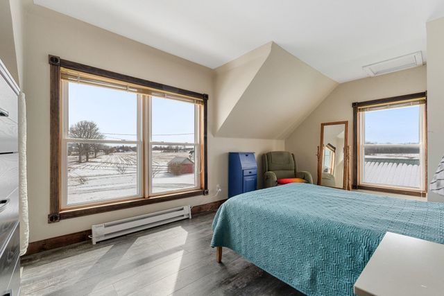 247 US Route 2, Grand Isle, VT 05458