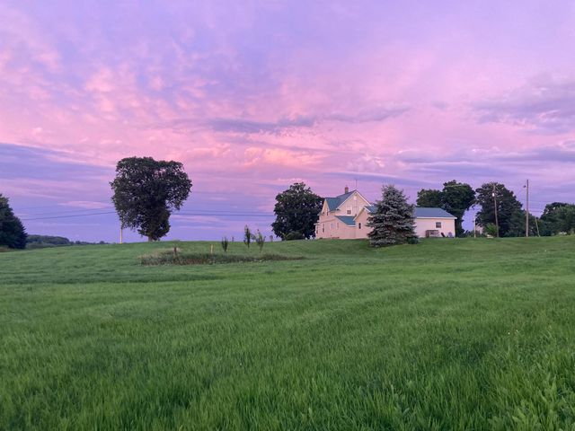 247 US Route 2, Grand Isle, VT 05458