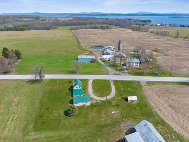 247 US Route 2, Grand Isle, VT 05458