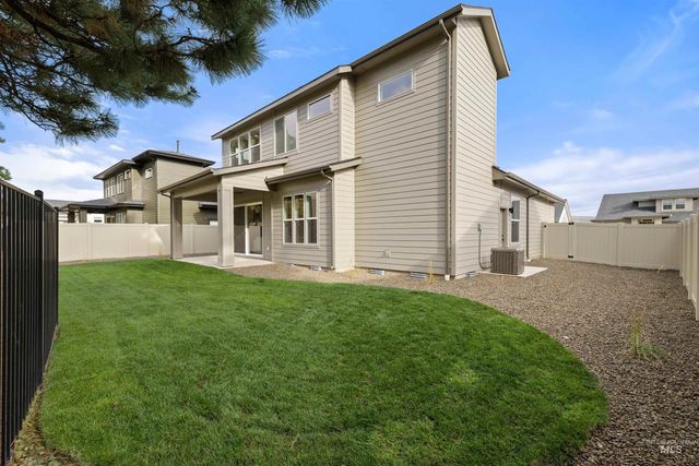 611 N Hiltonhead Way, Eagle, ID 83616