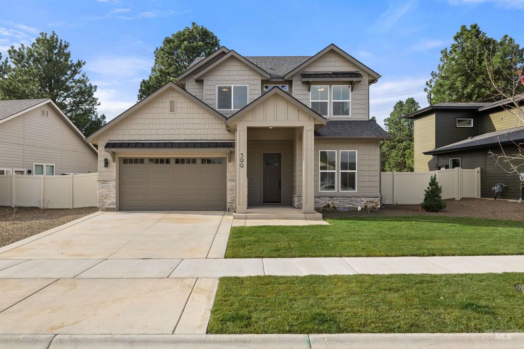 611 N Hiltonhead Way, Eagle, ID 83616