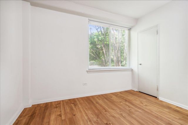 585 E PARKWAY PKY S # 27, Memphis, TN 38104