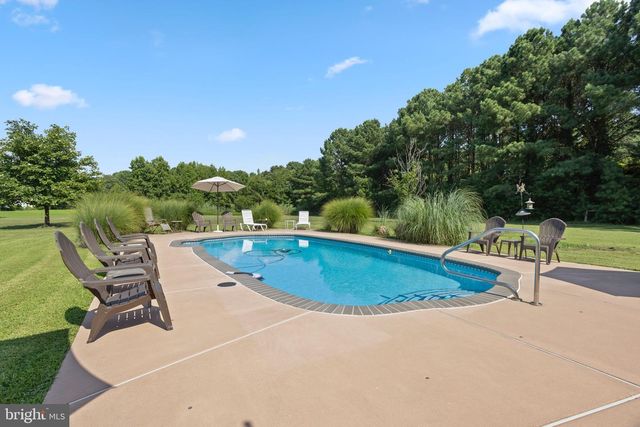 4957 BAR NECK RD, Tilghman, MD 21671