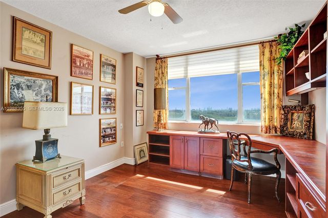 4001 Hillcrest Dr 817, Hollywood, FL 33021