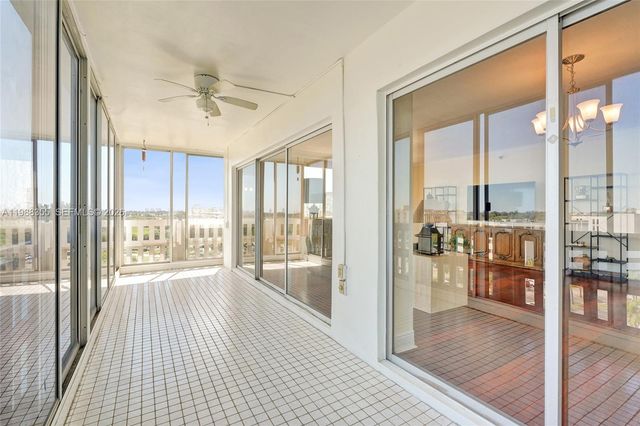 4001 Hillcrest Dr 817, Hollywood, FL 33021