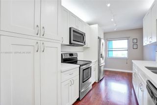 4001 Hillcrest Dr 817, Hollywood, FL 33021