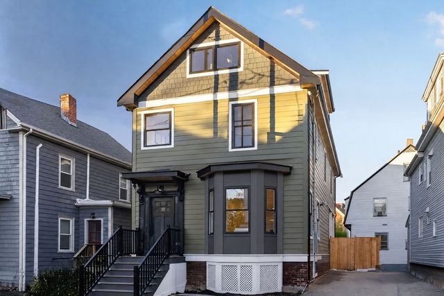3 Fairlee St, Somerville, MA 02144