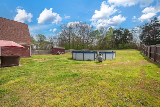 464 CARRINGTON AVE, Brighton, TN 38011