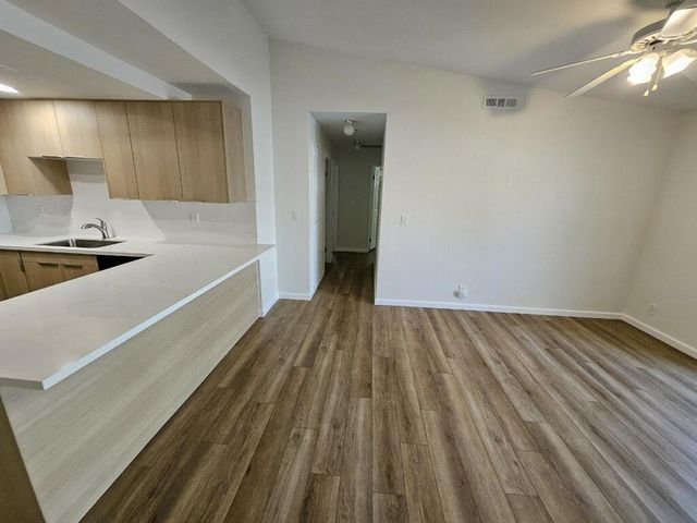 2007 Country Villa Dr, Auburn, CA 95603