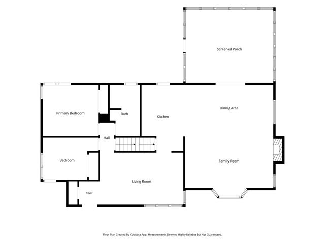 2750 Oxford Street N, Roseville, MN 55113