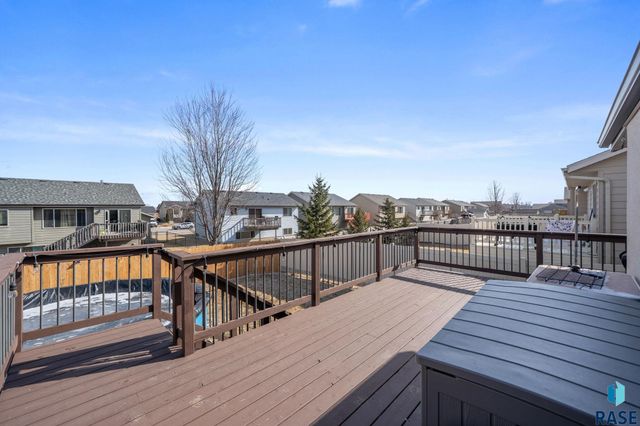 4704 S Wassom Ave Avenue, Sioux Falls, SD 57106