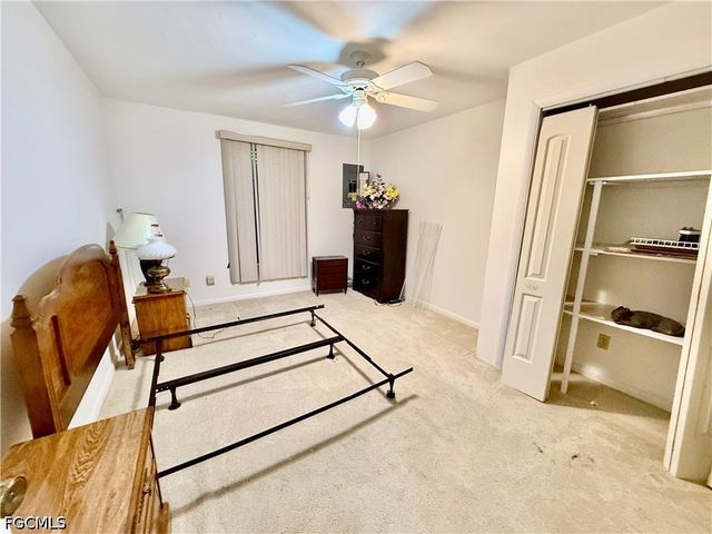 4 Desert Ash CT, Lehigh Acres, FL 33936