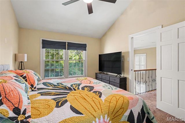 5522 Bourbeuse Common 4, Weldon Spring, MO 63304