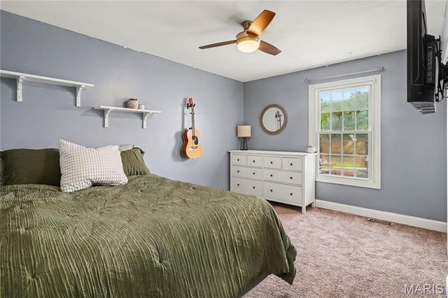 5522 Bourbeuse Common 4, Weldon Spring, MO 63304