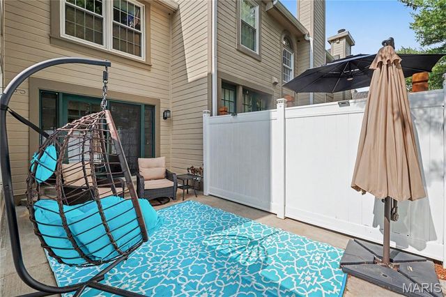 5522 Bourbeuse Common 4, Weldon Spring, MO 63304
