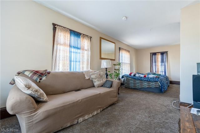 206 Ingram Avenue SW, Canton, OH 44710