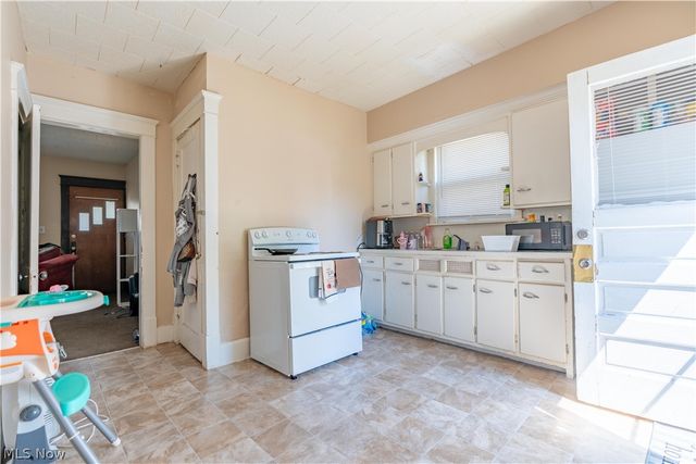 206 Ingram Avenue SW, Canton, OH 44710