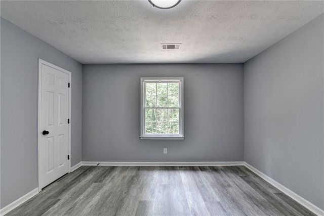 461 Cricket Hill Trail, Lawrenceville, GA 30044