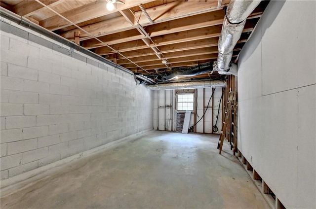 461 Cricket Hill Trail, Lawrenceville, GA 30044