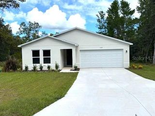 103 GUAVA PLACE DRIVE, Ocklawaha, FL 32179