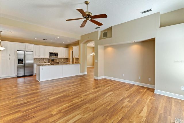 17918 HOLLY BROOK DRIVE, Tampa, FL 33647