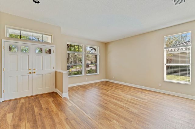 17918 HOLLY BROOK DRIVE, Tampa, FL 33647